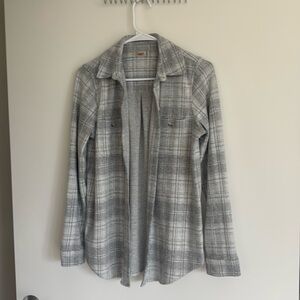 Super soft Faherty sweater shirt